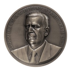 Medallas Presidenciales: Eduardo Frei RT. - Envejecido